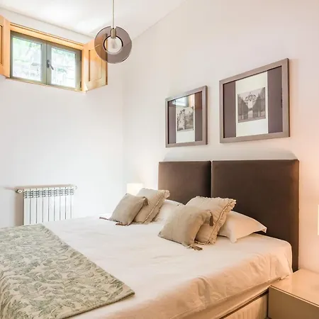 Luxury 4 Bedroom Apartamento *