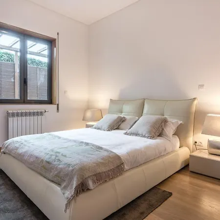 Luxury 4 Bedroom